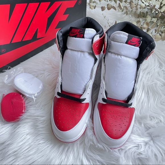 Nike Air Jordan 1 Retro High OG Shoe White Black University Red PRICE FIRM - Picture 6 of 13